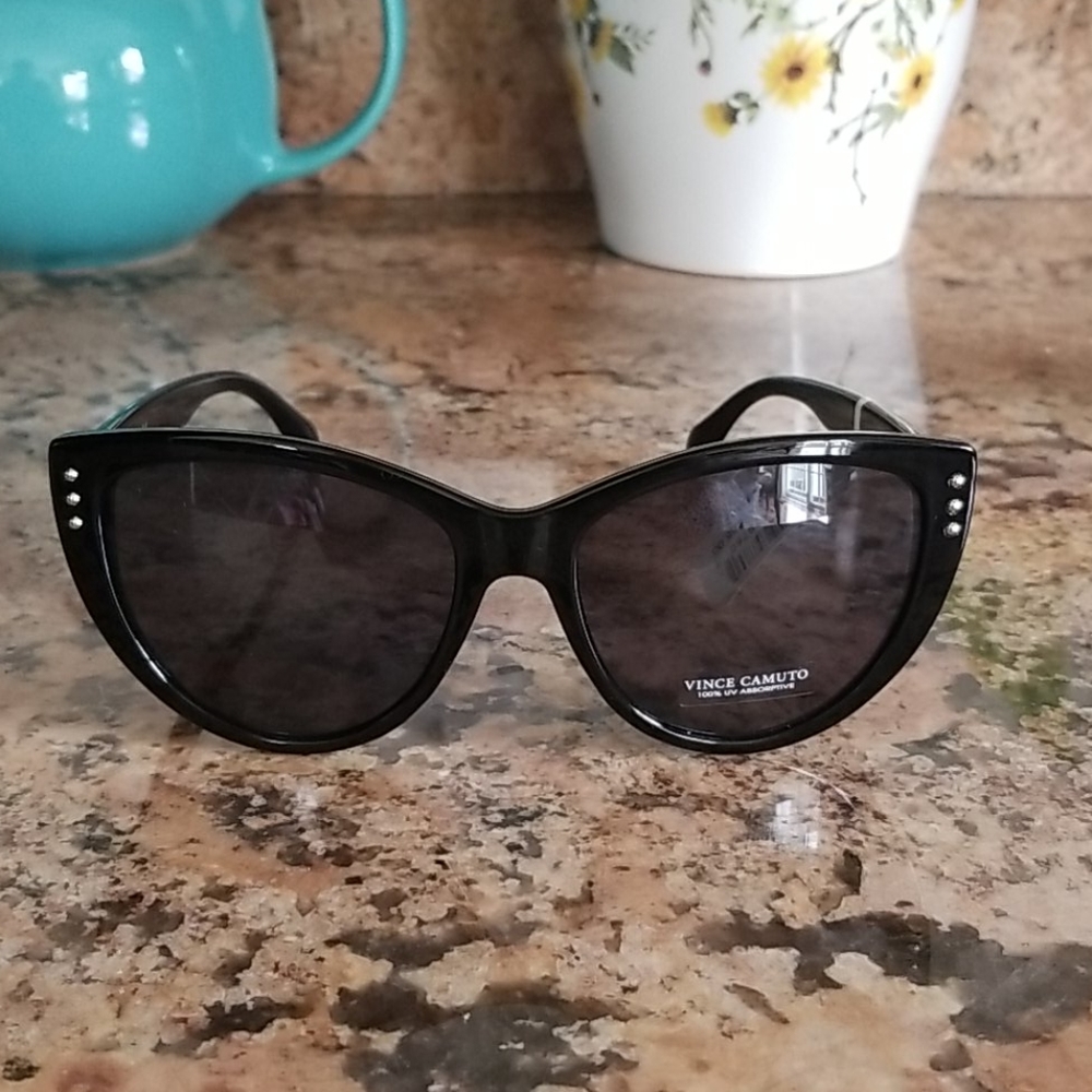 Vincent Camuto Sunglasses